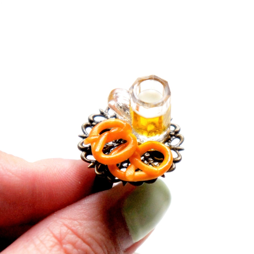 Miniature Beer and Pretzel Ring: Oktoberfest Food Jewelry - Etsy