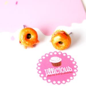 Roast Beef Bagel Earrings - miniature food jewelry, breakfast earrings