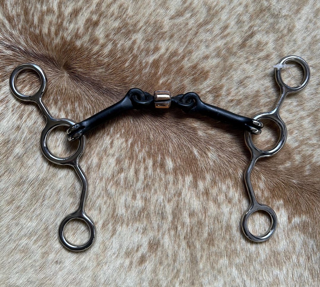 Showman Stainless Steel JR Cow-horse Bit With 5 Sweet Iron
