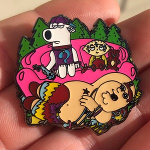 Peter, Brian & Stewie at the Music Festival Hat Pin – Hilarious Parody!