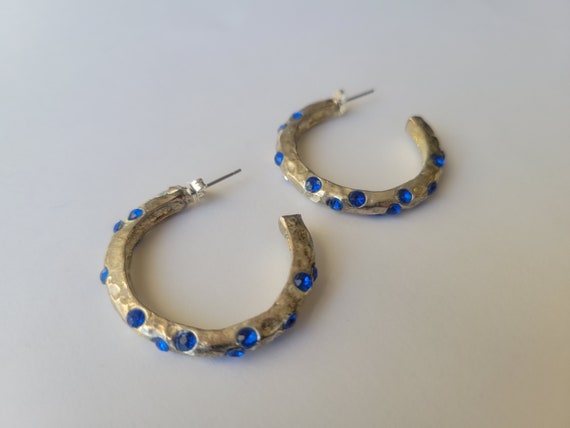 Vintage 1990s Silvertone and Blue Rhinestone Hoops - image 6