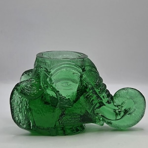 Vintage Degenhart Green Elephant Toothpick Holder
