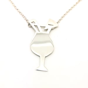 Collier verre à cocktail Pina Colada avec carte de recette de cocktail