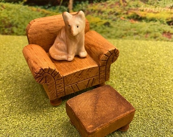 1:12 Vintage Miniature Dollhouse Porcelain Dog