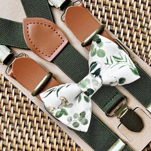 Sage Green Floral Bow Tie & Vegan Buckle Green Suspenders for Wedding, Ring Bearer Outfit, Gift for Groomsmen Wedding Outfit