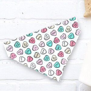 Valentines Day Dog Bandana, Candy Hearts Pet Bandana for Dog Gifts & Dog Lover Gift, Dog Bandanas Valentine Gift for Valentine Dog Clothes