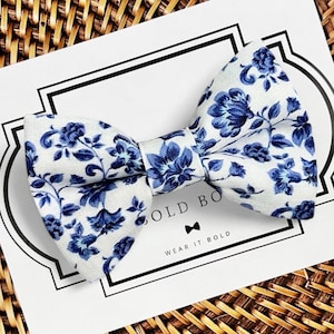 French Blue Floral Dog Bow Tie or Cat Bow Tie, Dog Wedding, Dusty Blue, Dog Bowties, Dog Bowtie Wedding Collar, Dog Ring Bearer, Dog Tuxedo