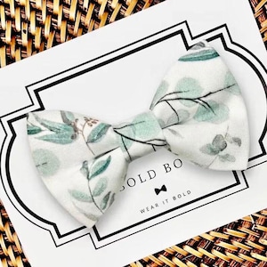 Floral Sage Green Dog Bow Tie or Cat Bow Tie, Dog Wedding Attire, Dog Wedding Bow, Dog Ring Bearer, New Puppy Gift,Dog Mom Gift,Sage Wedding