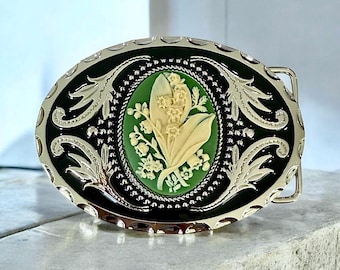 Hebilla de cinturón de lirio de los valles verde: accesorio de rodeo occidental