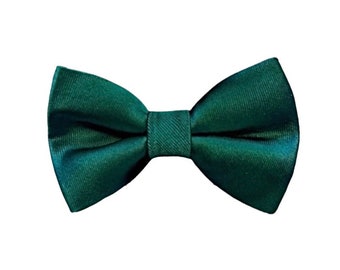Emerald Green Bow Tie, Satin Bow Ties for Men, Emerald Wedding, Bowtie, Emerald Bow Ties, Emerald Bow Tie Ring Bearer Outfit, Christmas