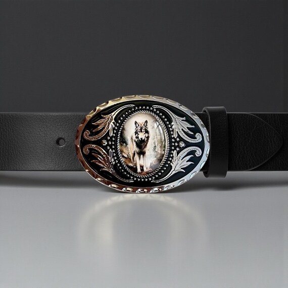 Wolf Belt Buckle, Silver Western Cowboy Accessory, Groomsman  display picture 1