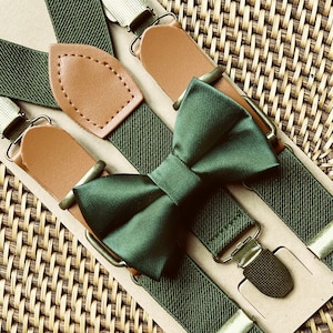 Olive Green Satin Bow Tie & Vegan Leather Buckle Suspenders, Rustic Boho Wedding, Bow Tie for Men,Ring Bearer Outfit, Boys Bow Ties