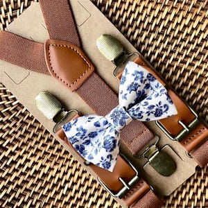 Blue Floral Bow Tie & Brown Suspenders, Boho Wedding, Bow Ties for Men, Boys Bow Tie, Ring Bearer Outfit, Rustic Wedding, Groomsmen, Bowtie