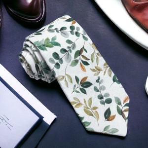 Sage Green Tie, Men’s Necktie for Weddings, Floral Sage Tie for Groomsmen Ties