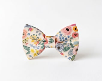 Rosa Blumenmädchen Haarschleife, handgemachtes Accessoire