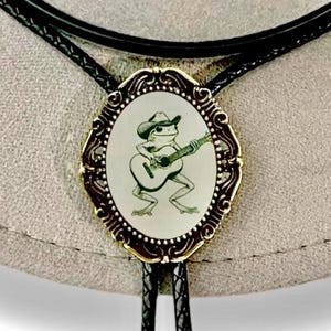 Bolo Tie with Frog Western Wedding Mens Jewelry, Cowboy Jewelry for Men Gifts for Men Gift for Him Western Gifts