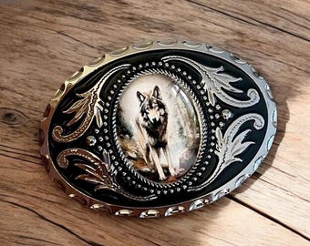 Wolf Belt Buckle, Silver Western Cowboy Accessory, Groomsman Rustic Wedding
