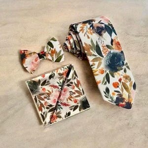 Gebrannte Orange Floral Herrenkrawatten für Hochzeiten, Terrakotta Boho Hochzeit Krawatte, Gebrannte Orange Krawatte