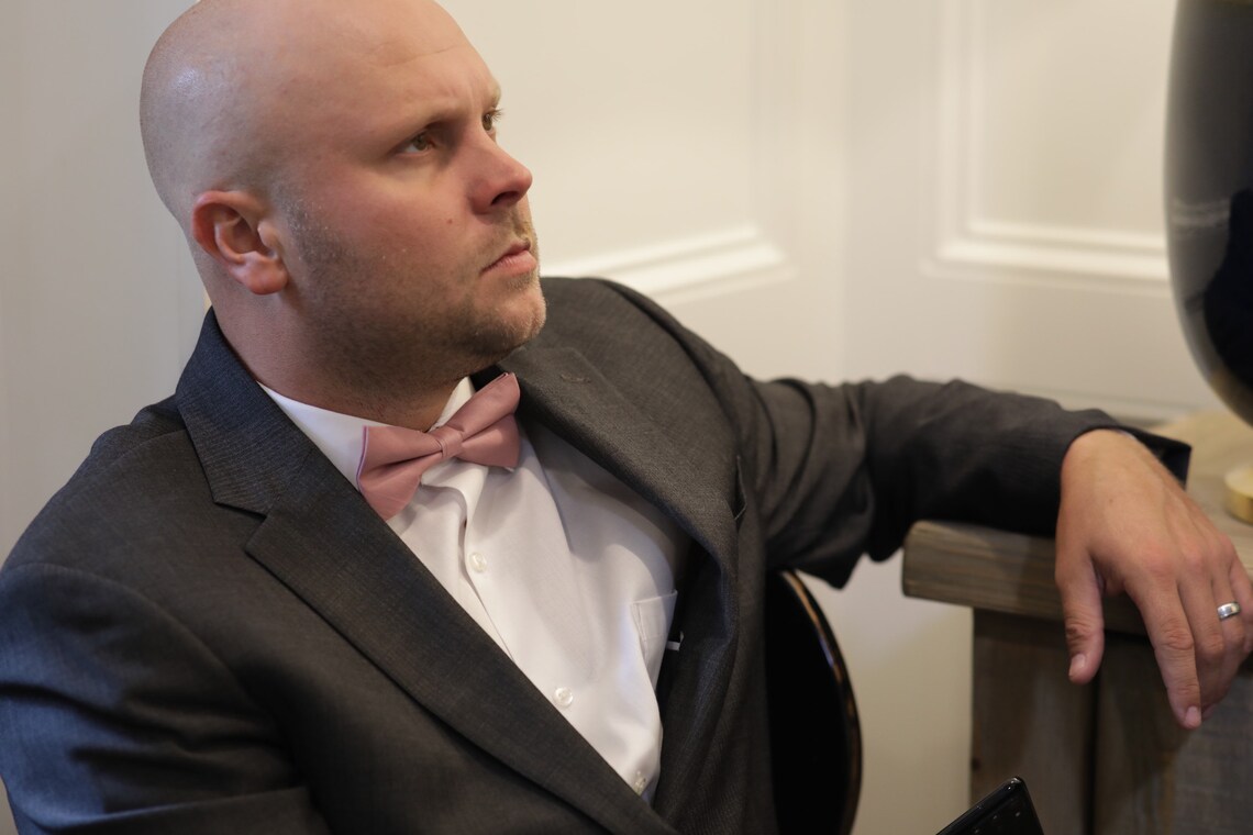 dusty rose tie and suspenders