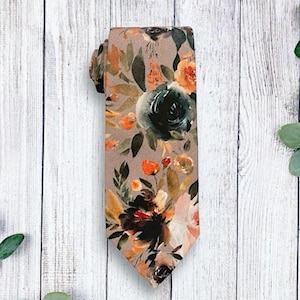 Gebrannte Orange Floral Herrenkrawatten für Hochzeiten, Terrakotta Boho Hochzeit Krawatte, Gebrannte Orange Krawatte