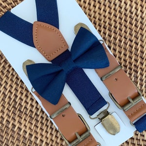 Navy Blue Bow Tie & Navy Leather Suspenders, Ring Bearer Outfit, Navy Wedding, Page Boy Outfit, Boys Birthday Outfit, Boy Gift, Groomsmen