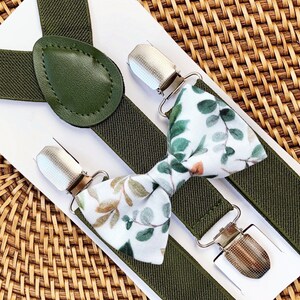 Floral Sage Green Bow Tie & Suspenders, Sage Tie, Bow Ties for Men, Boho Dusty Sage Bow Tie, Sage Wedding Bowtie