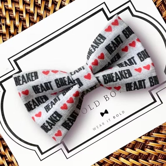 Valentine Dog Bow Tie, Dog Bowtie Valentines Funny, Bow Ties for Dogs, Dog Accessories, Dog Birthday Gift for a Pet Lover Gift, Heartbreaker
