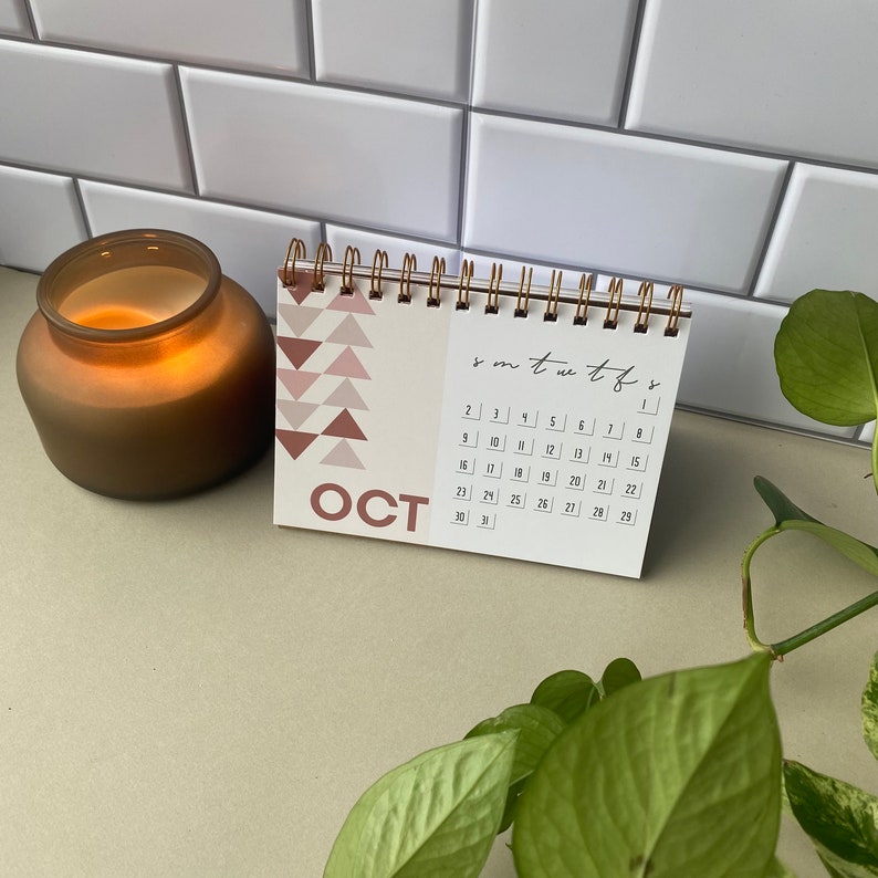 2022 Bound Desktop Calendar Small Tabletop Calendar 2022 Etsy