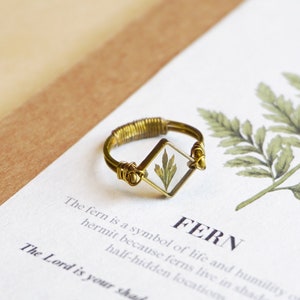 ALOTSS / ring / green / Boho Jewelry, Bohemian Ring, Cool Ring, Unique Jewelry, Cute Jewelry, cute ring, unique ring, gift ideas,