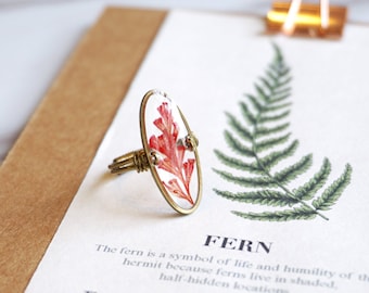 Resin / ring / red / Boho Jewelry, Bohemian Ring, Cool Ring, Plant Ring, Gift for Her, Botanical Jewelry, Terrarium, Resin Flower Ring