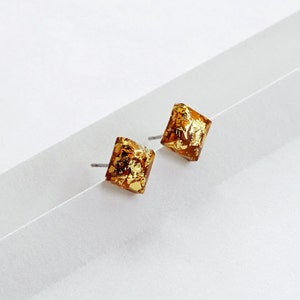 ALOTSS / earring / amber gold / minimalist, cool earring, dainty jewelry, cute earrings, everyday jewelry, cool jewelry, stud earrings image 6