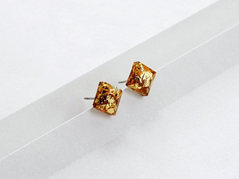 ALOTSS / earring / amber gold / minimalist, cool earring, dainty jewelry, cute earrings, everyday jewelry, cool jewelry, stud earrings image 6