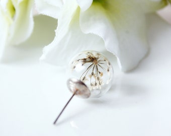 Orb / earring / white / Natural Dried Flower, Pressed Flowers, Real Flower Earring, Real Flower Jewelry, Gift for her, Terrarium Jewelry