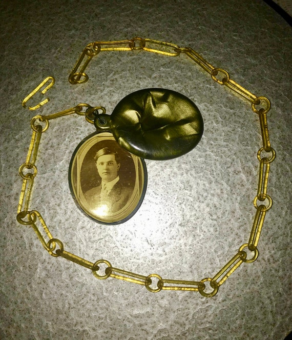 ANTIQUE Celluloid Chain and Large Double Celluloid