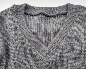 60's European deadstock vintage sweater toddler 2 years winter warm v neck childrens wear clothes grey sweater