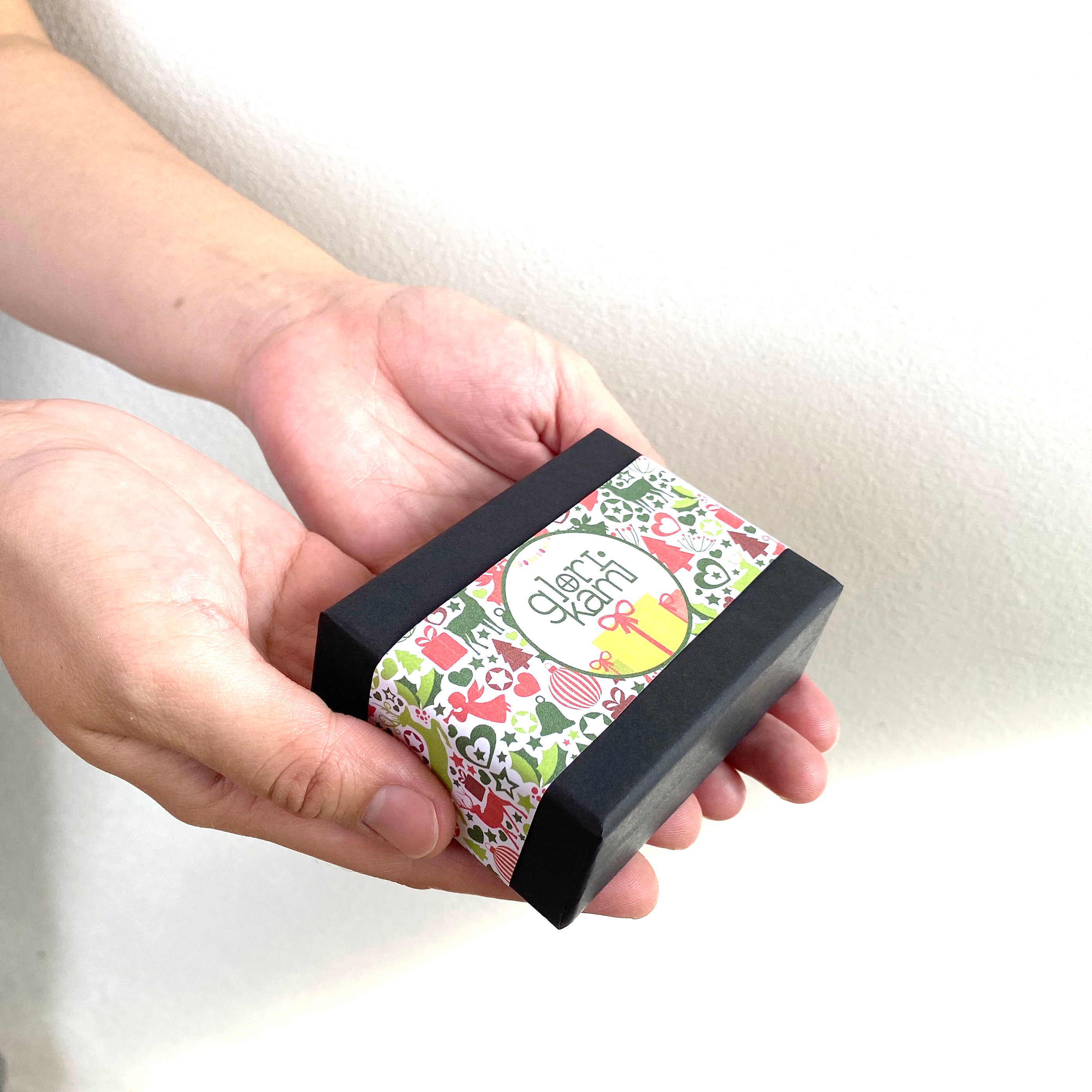 ラッコブレスレット：愛と繋がりの象徴、金メッキ - Etsy 日本