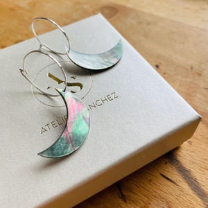 Creolen Ohrringe mit Perlmutt Mond // Ohrringe mit Mond // 925er Silber / Sterling Silber