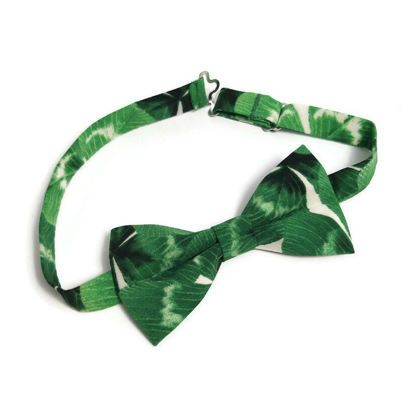 St Patrick/'s Day Shamrock white moss green floral necktie suspenders Narrow Regular ties Groom Groomsmen Ringbear Forest Wedding Botanical