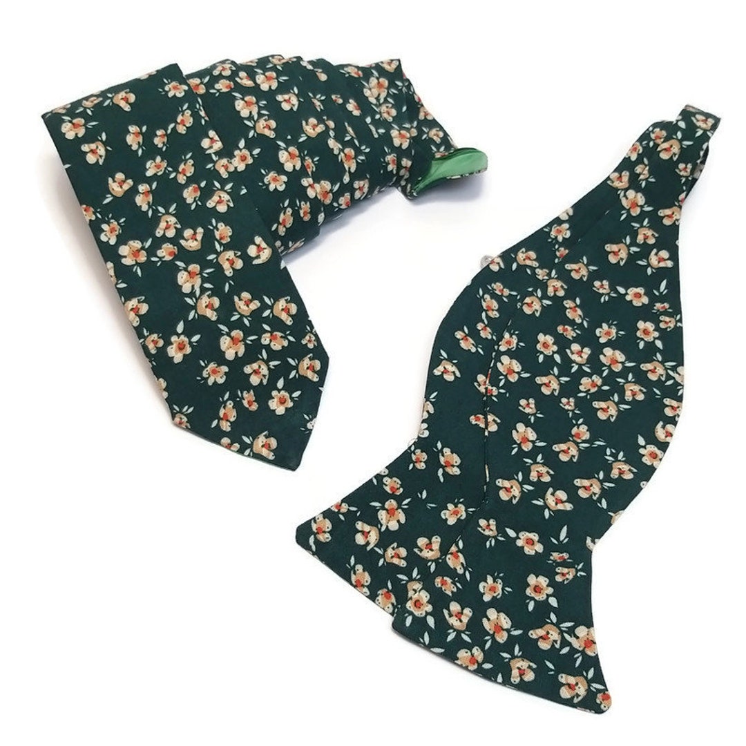 Emerald GREEN Wedding Ideas Necktie Suspenders Bow Tie Groomsmen Ring ...