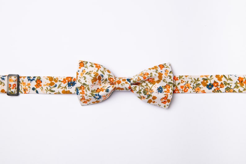 Groomsmen arco lazos azul naranja blanco flores diminutas patrón anillo de boda portador gromm groommsmen torddler niño niño pelo perro arco bowtie imagen 1