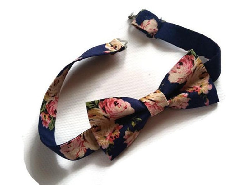 NAVY Blue Floral Bow Tie and Matching Suspenders Roses Etsy
