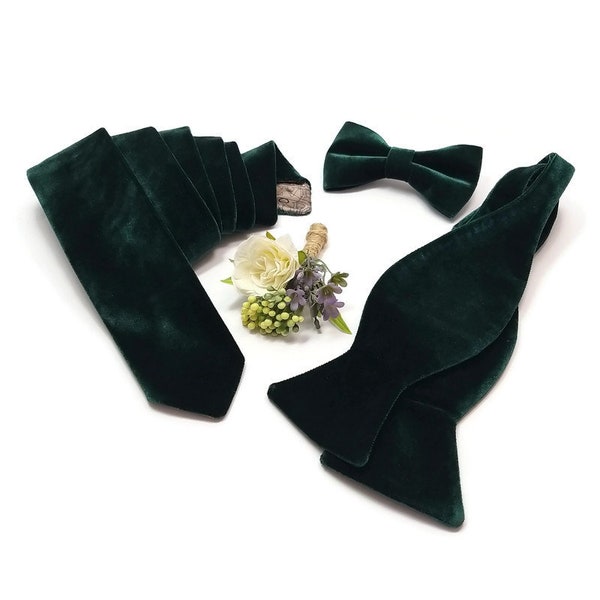 Emerald GREEN suspenders VELVET bow tie set for groomsmen groom boutonniere ring bearer outfits groomsmen socks for men gift ideas Father