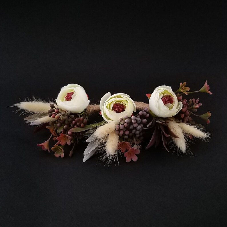 Rustic wedding boutonniere bunny tail dry flowers buttonholes Fall berries autumn blossom groomsmen flower pin groom Usher Officiant Father