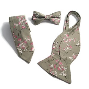 Elegant Greenery wedding necktie Silver sage green pink white tiny floral bowties face mask Groom matching hanky suspenders set Groomsmen