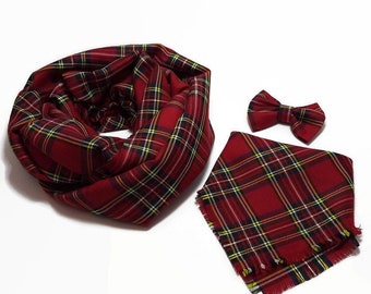 Christmas bandanas for dogs Mom matching scarves owners Xmas photoshoot outfits Family holiday green red tartan Human Dad bowtie Petneckwear