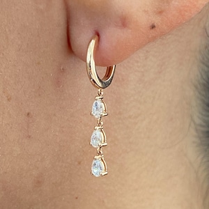 Pear Diamond 0.54 ct Drop Earrings, Sparkly E/VVS2 CVD Diamonds, Rose Gold 14K Elegant Design Ethical Diamonds Elegant Earrings
