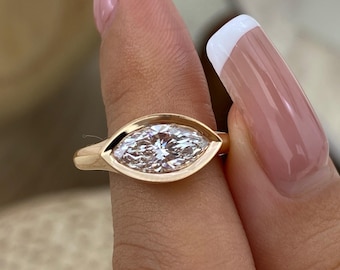 Engagement Ring 14K Rose Gold 1.0ct IGI Certified E/VVS2 Marquise Cut Lab Created Diamond Bezel Setting Valentine Gift for Her Gift for Her