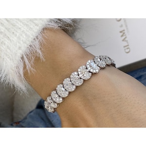 Diamond 17.69 ct Tennis Bracelet, Sparkly E/VVS2 Lab Diamonds, White Gold 14K Excuisite Design Eco Diamonds Alluring Bracelet