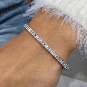 Solid 14K White Gold Bracelet, Sparkly Emerald Cut Diamond Bangle Bracelet, IGI Certified 3.23ct E/VVS2 Lab Created Diamond, Gift for Women