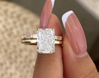 3.4ct IGI Certified E/VVS2 Radiant Cut Lab Created Diamond Bridal Set Rings Set 14K Yellow Gold 4-Prong Setting Round,Baguette Side Stones